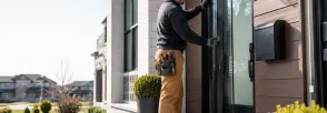 Safety Glass Replacement Blue Shores, Collingwood